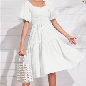 White puff sleeve dress